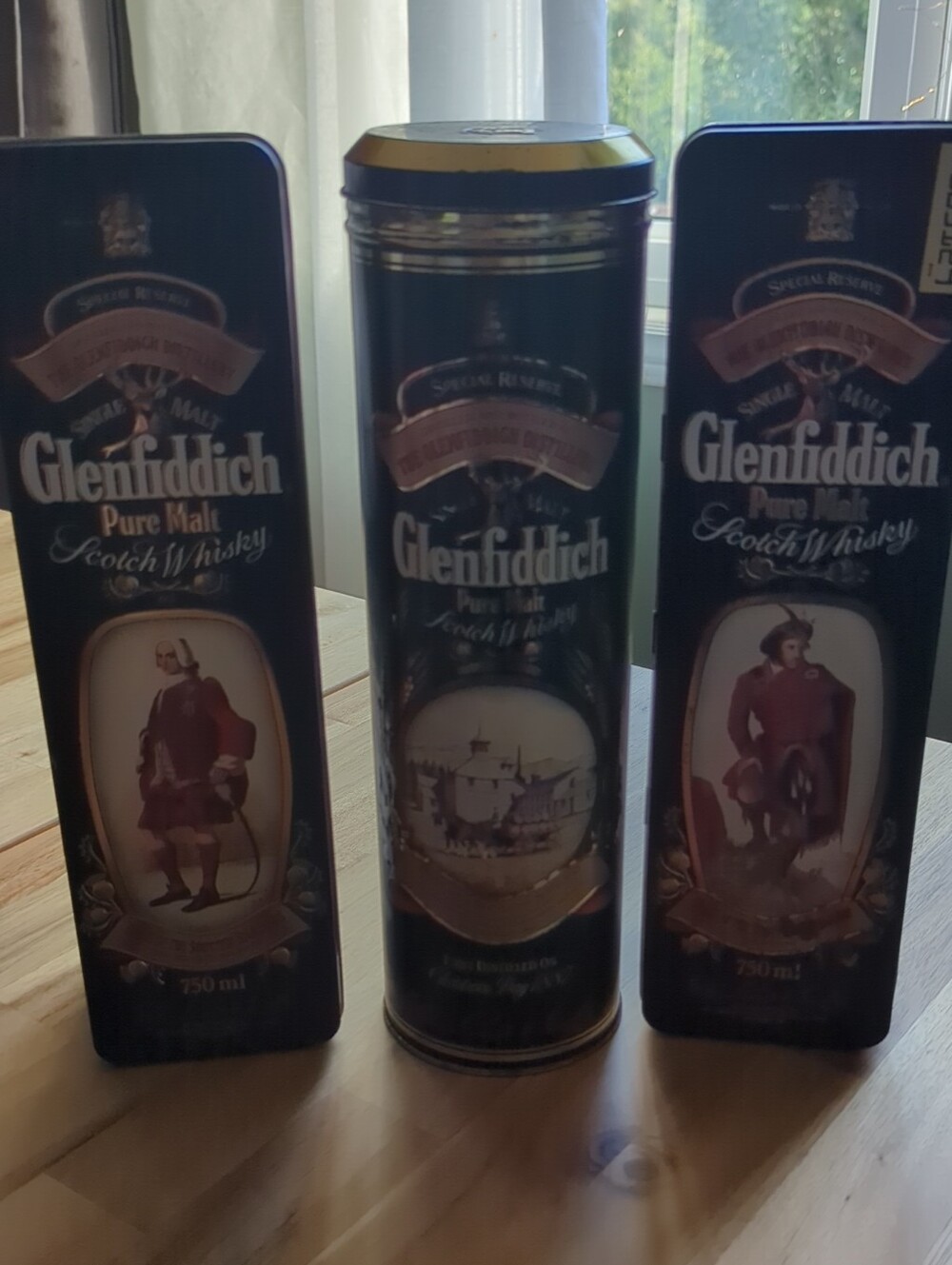 Glenfiddich Lot Of Whisky Tins Set Of 3  -